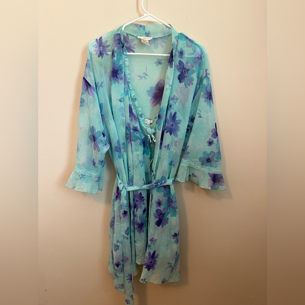 Private Luxuries Blue lingerie open front top with Robe XXL